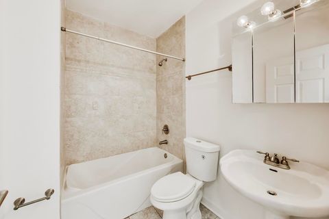 Tiny photo for 5321 N Lincoln Avenue #3E, Chicago, IL 60625 (MLS # 12620357)