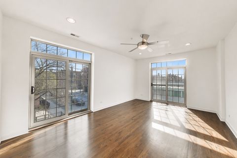 Tiny photo for 5321 N Lincoln Avenue #3E, Chicago, IL 60625 (MLS # 12620357)