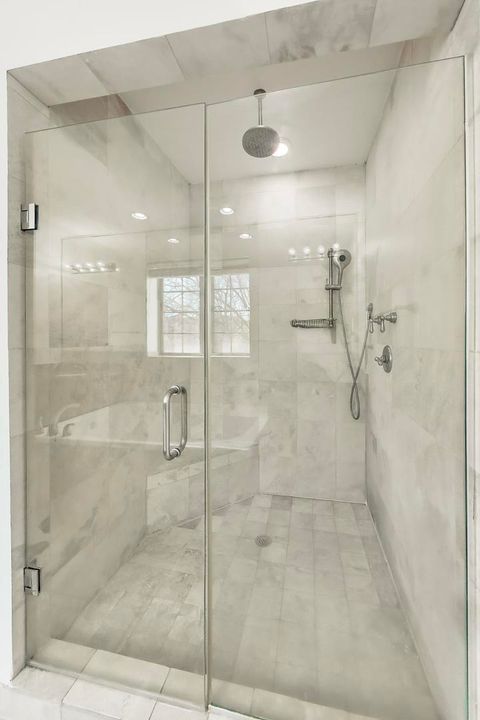 Tiny photo for 5321 N Lincoln Avenue #3E, Chicago, IL 60625 (MLS # 12620357)