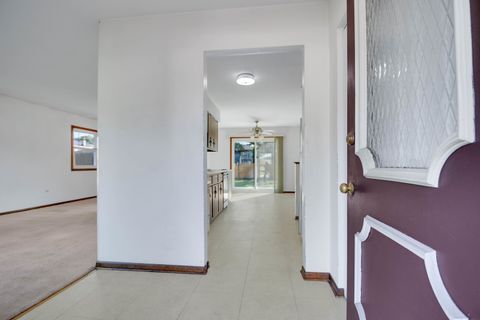 Tiny photo for 11201 S Deerpath Lane, Palos Hills, IL 60465 (MLS # 12485333)