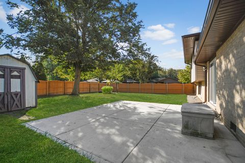 Tiny photo for 11201 S Deerpath Lane, Palos Hills, IL 60465 (MLS # 12485333)