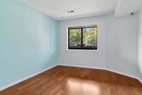 Tiny photo for 2880 Torrey Pine Lane #2F, Lisle, IL 60532 (MLS # 12493350)