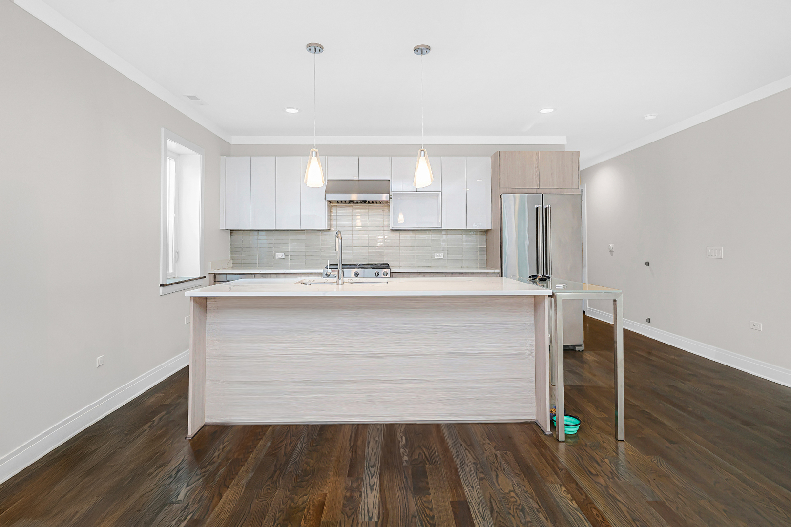 1320 W Lexington Street 1W