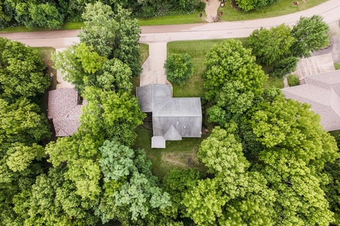 Tiny photo for 862 Briggs Avenue, Dixon, IL 61021 (MLS # 12719699)