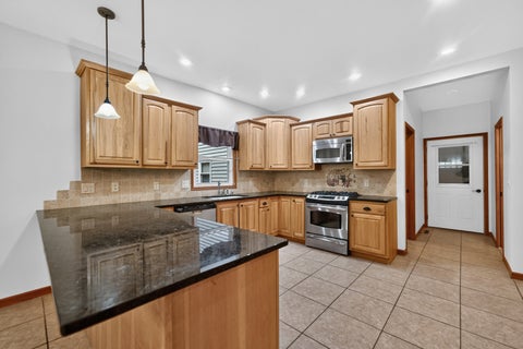 Tiny photo for 862 Briggs Avenue, Dixon, IL 61021 (MLS # 12719699)
