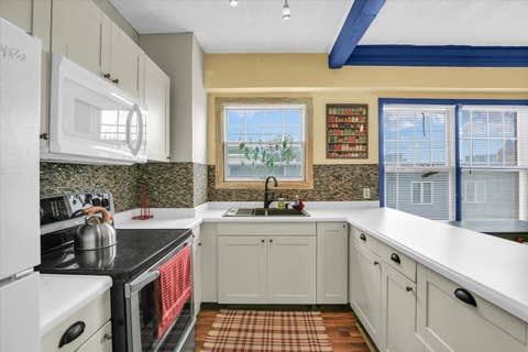 Tiny photo for 410 N Prairie Street #14, Champaign, IL 61820 (MLS # 12668668)