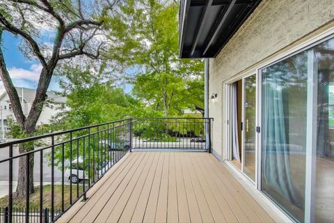 Tiny photo for 3132 W North Avenue #2, Chicago, IL 60647 (MLS # 12481225)