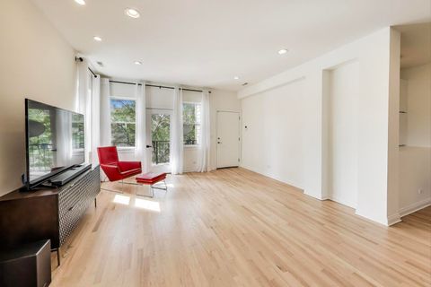 Tiny photo for 3132 W North Avenue #2, Chicago, IL 60647 (MLS # 12481225)