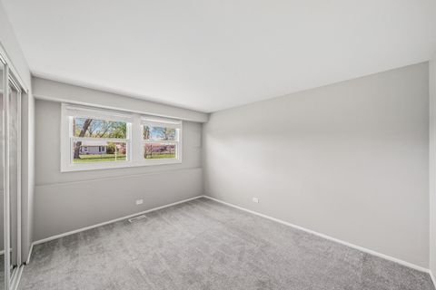 Tiny photo for 76 Briar Street, Glen Ellyn, IL 60137 (MLS # 12626494)