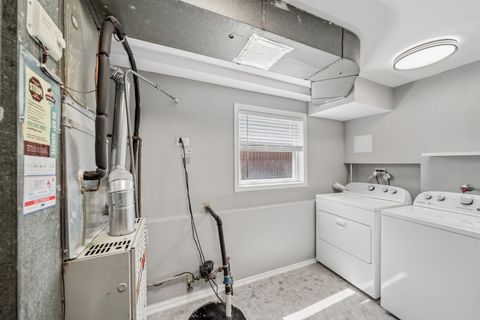 Tiny photo for 76 Briar Street, Glen Ellyn, IL 60137 (MLS # 12626494)