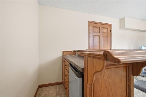 Tiny photo for 9 Spruce Court, Bloomington, IL 61704 (MLS # 12560770)