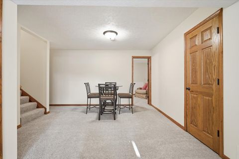 Tiny photo for 9 Spruce Court, Bloomington, IL 61704 (MLS # 12560770)