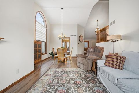 Tiny photo for 9 Spruce Court, Bloomington, IL 61704 (MLS # 12560770)