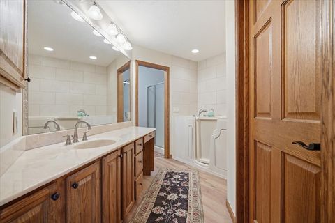 Tiny photo for 9 Spruce Court, Bloomington, IL 61704 (MLS # 12560770)