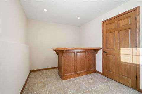 Tiny photo for 9 Spruce Court, Bloomington, IL 61704 (MLS # 12560770)