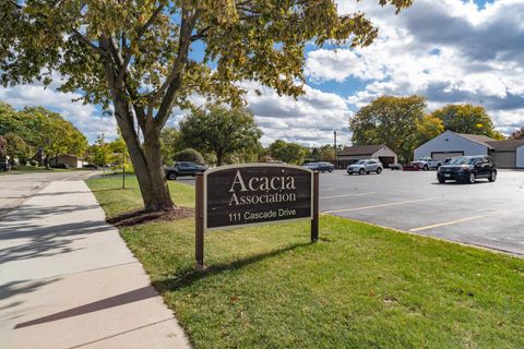 Tiny photo for 164 Cascade Drive, Indian Head Park, IL 60525 (MLS # 12508628)