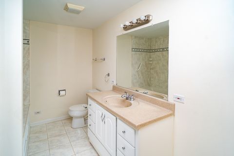 Tiny photo for 164 Cascade Drive, Indian Head Park, IL 60525 (MLS # 12508628)