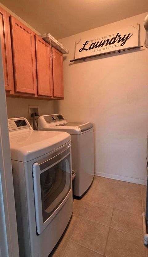 Tiny photo for 1808 Candlelight Circle, Montgomery, IL 60538 (MLS # 12535697)