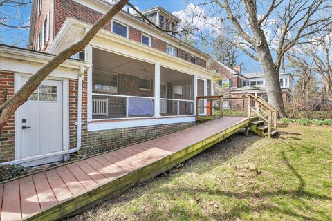 Tiny photo for 402 W Pennsylvania Avenue, Urbana, IL 61801 (MLS # 12590915)