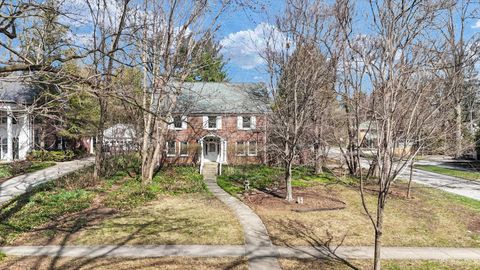 Tiny photo for 402 W Pennsylvania Avenue, Urbana, IL 61801 (MLS # 12590915)