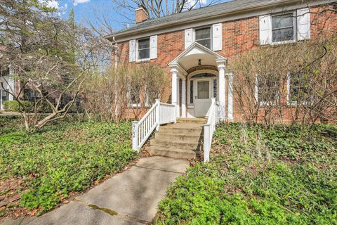 Tiny photo for 402 W Pennsylvania Avenue, Urbana, IL 61801 (MLS # 12590915)