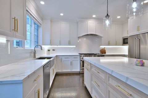 Tiny photo for 662 S Parkside Avenue, Elmhurst, IL 60126 (MLS # 12419987)