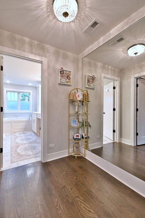Tiny photo for 662 S Parkside Avenue, Elmhurst, IL 60126 (MLS # 12419987)