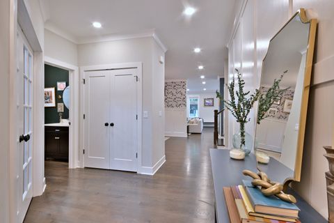 Tiny photo for 662 S Parkside Avenue, Elmhurst, IL 60126 (MLS # 12419987)