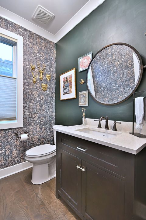 Tiny photo for 662 S Parkside Avenue, Elmhurst, IL 60126 (MLS # 12419987)
