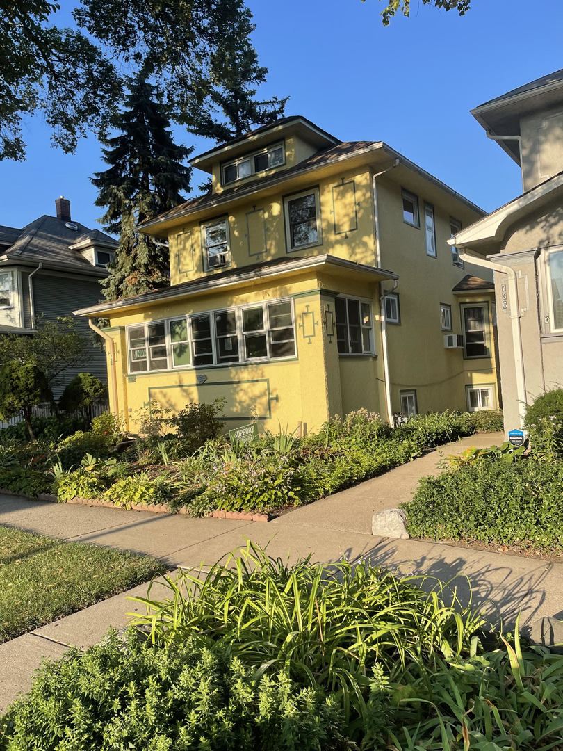732 S East Avenue