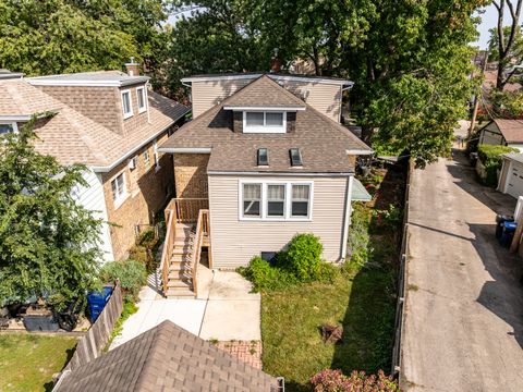 Tiny photo for 2626 N 78th Avenue, Elmwood Park, IL 60707 (MLS # 12514553)