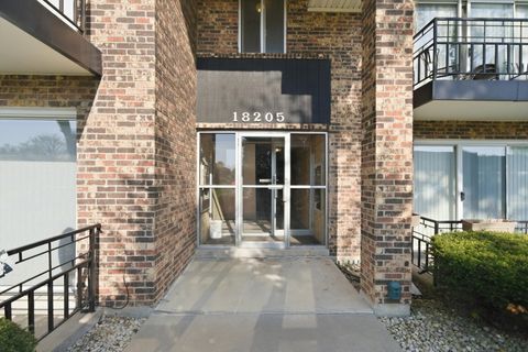 Photo of 18205 HART Drive #3A, Homewood, IL 60430 (MLS # 12628354)