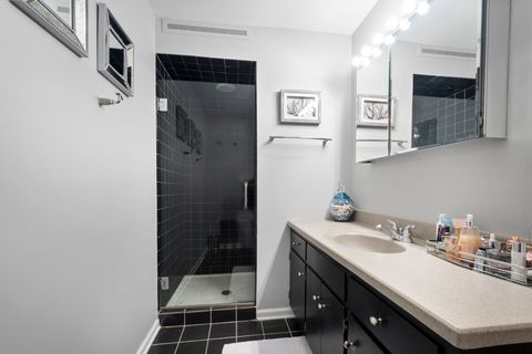 Tiny photo for 44 Park Lane #223, Park Ridge, IL 60068 (MLS # 12634554)