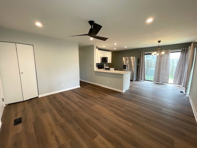 211 W Birchwood Drive 211