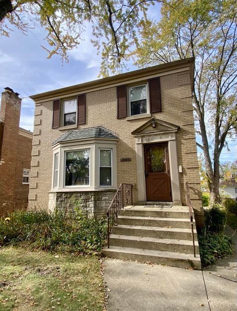 A home in Elmwood Park