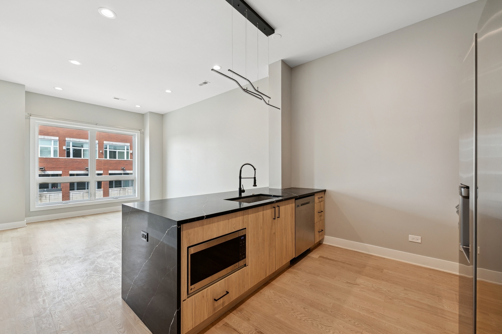 1723 W North Avenue 1