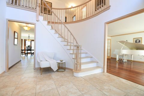 Tiny photo for 307 Anne Court, Prospect Heights, IL 60070 (MLS # 12559123)