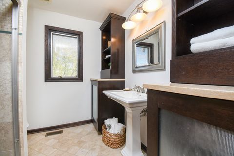 Tiny photo for 307 Anne Court, Prospect Heights, IL 60070 (MLS # 12559123)