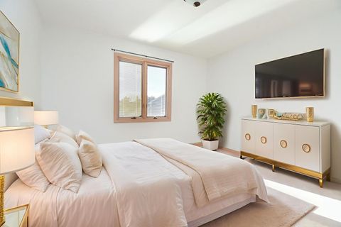 Tiny photo for 307 Anne Court, Prospect Heights, IL 60070 (MLS # 12559123)