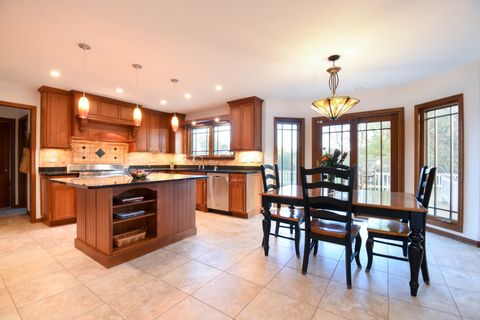 Tiny photo for 307 Anne Court, Prospect Heights, IL 60070 (MLS # 12559123)