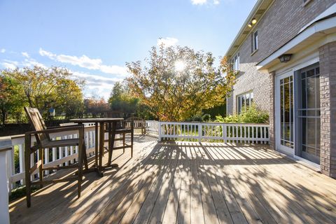 Tiny photo for 307 Anne Court, Prospect Heights, IL 60070 (MLS # 12559123)