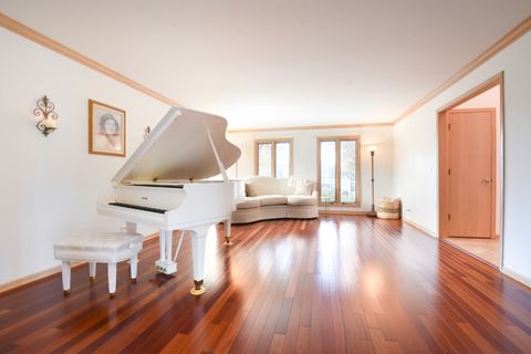 Tiny photo for 307 Anne Court, Prospect Heights, IL 60070 (MLS # 12559123)