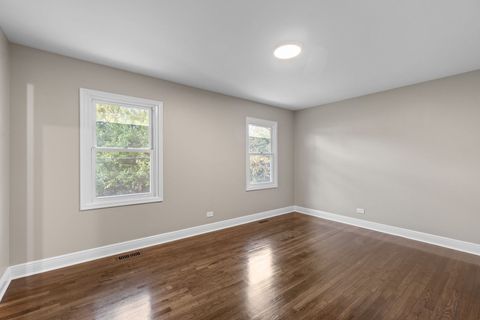 Tiny photo for 1180 Cobble Hill Court, Hoffman Estates, IL 60169 (MLS # 12487180)