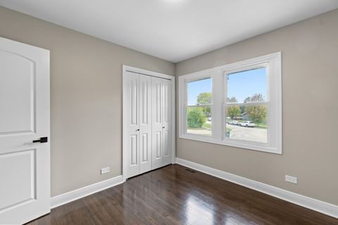 Tiny photo for 1180 Cobble Hill Court, Hoffman Estates, IL 60169 (MLS # 12487180)