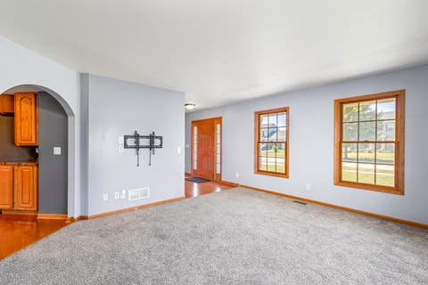 Tiny photo for 907 Autumn Ridge Road, Sandwich, IL 60548 (MLS # 12717634)