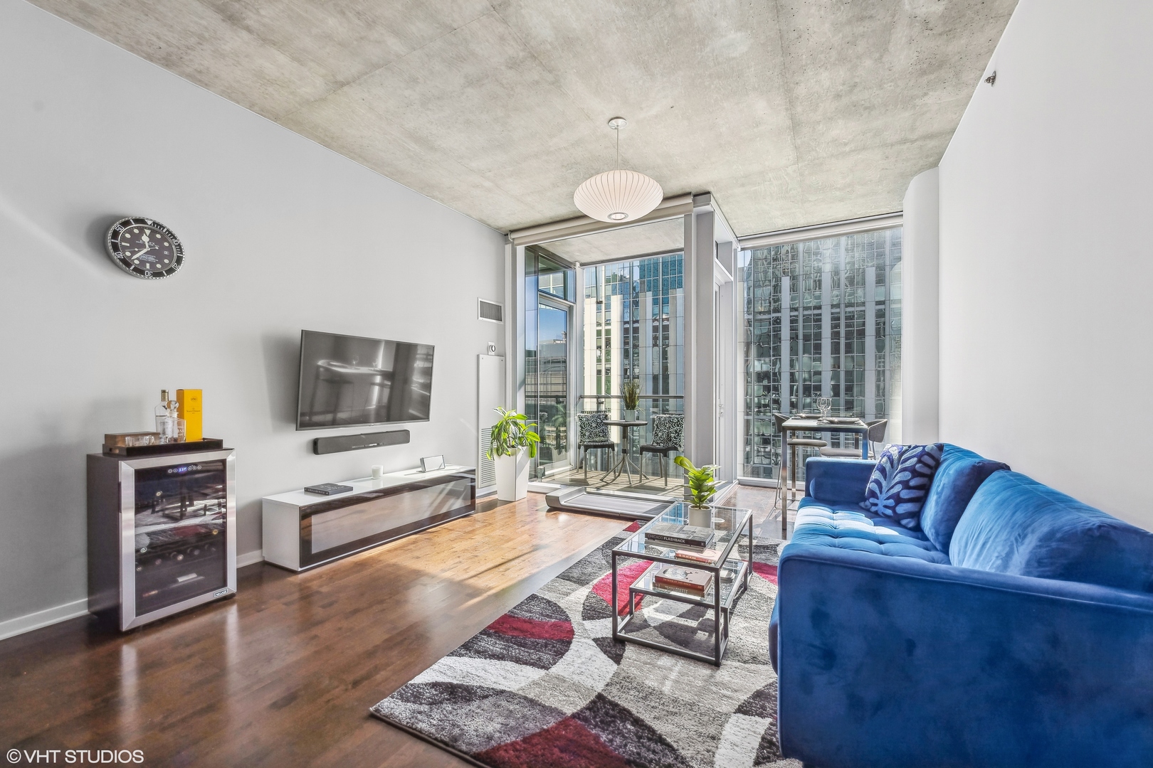 600 N Fairbanks Court 1704