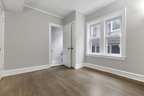 Tiny photo for 1032 N Austin Boulevard #1N, Oak Park, IL 60302 (MLS # 12524294)