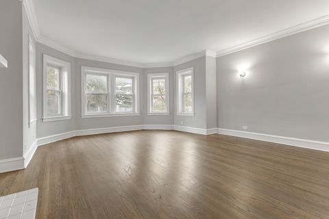 Tiny photo for 1032 N Austin Boulevard #1N, Oak Park, IL 60302 (MLS # 12524294)