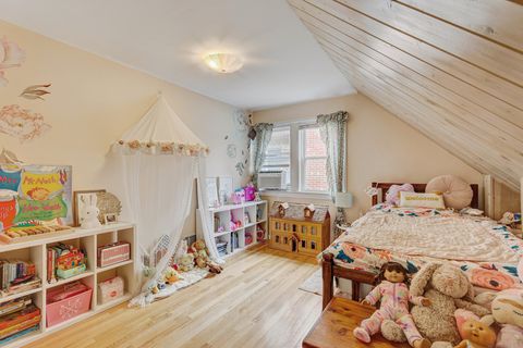 Tiny photo for 832 Sylviawood Avenue, Park Ridge, IL 60068 (MLS # 12512925)