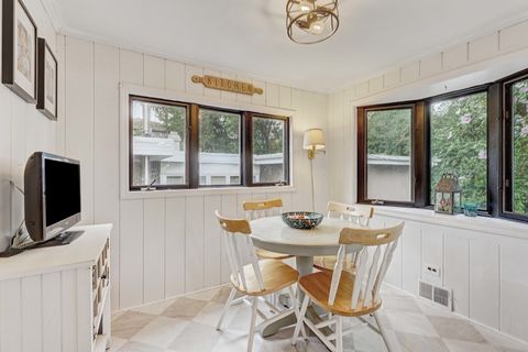 Tiny photo for 832 Sylviawood Avenue, Park Ridge, IL 60068 (MLS # 12512925)